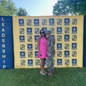 Meet your Posher, Kelley